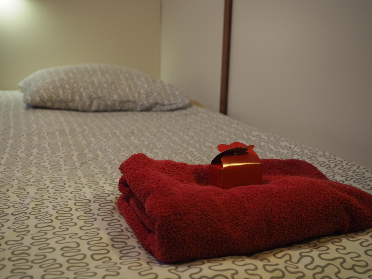Hotelboot Sarah 阿姆斯特丹 外观 照片